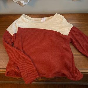 No  Boundaries.small 3-5 woman’s sweater